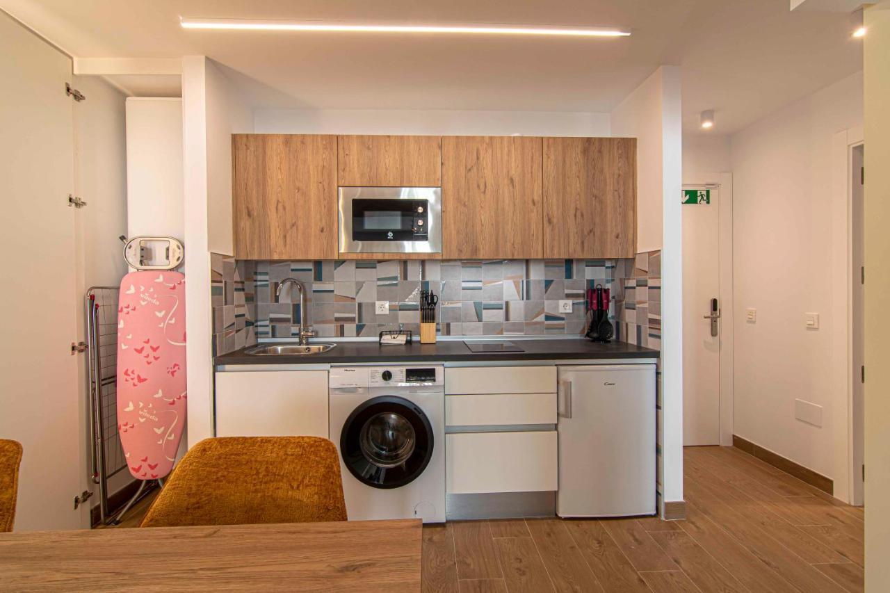 מאלגה Apartamentos 1 Abril מראה חיצוני תמונה